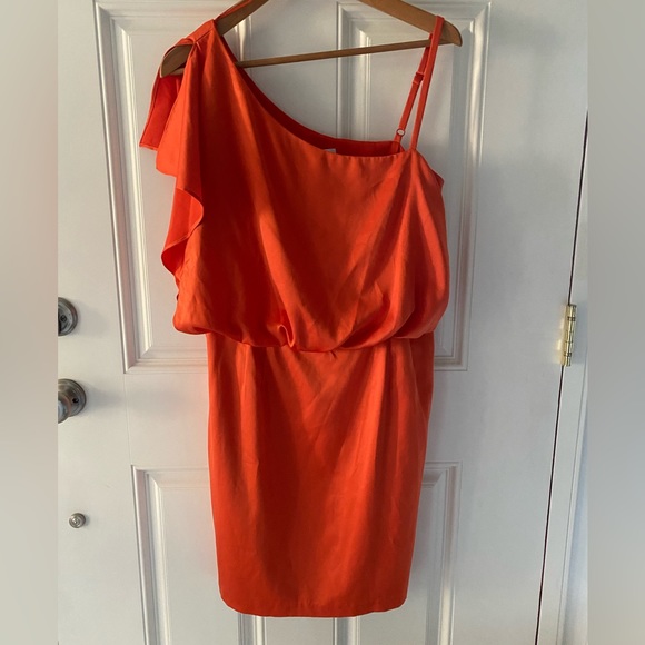 NEW Jessica Simpson one shoulder flutter sleeve dress - Picture 1 of 14